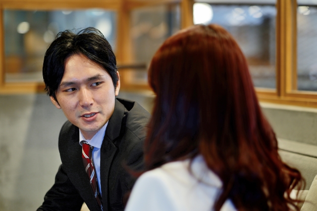 婚活パーティー危険　勧誘